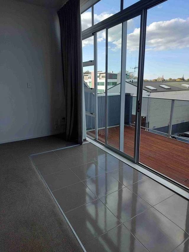 3/564 Victoria Street Hamilton Central_1