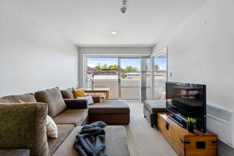 30/8 Clayton Street Newmarket_2