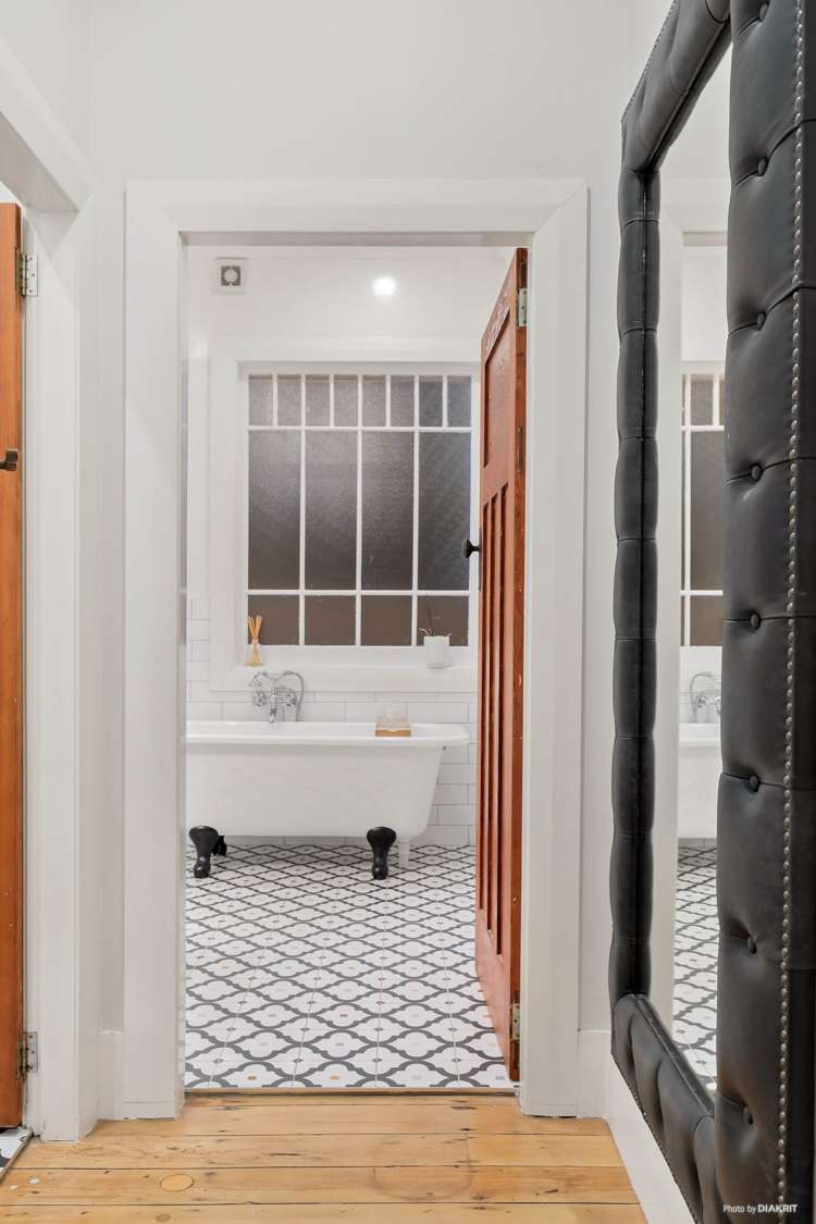 126 Onewa Road Northcote_10