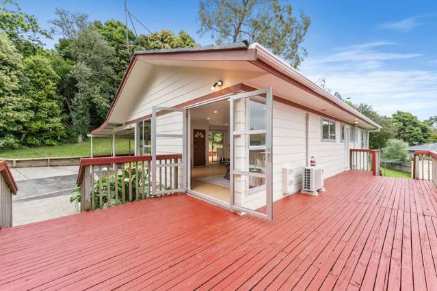 Sun-Filled Family Home in the Heart of Torbay