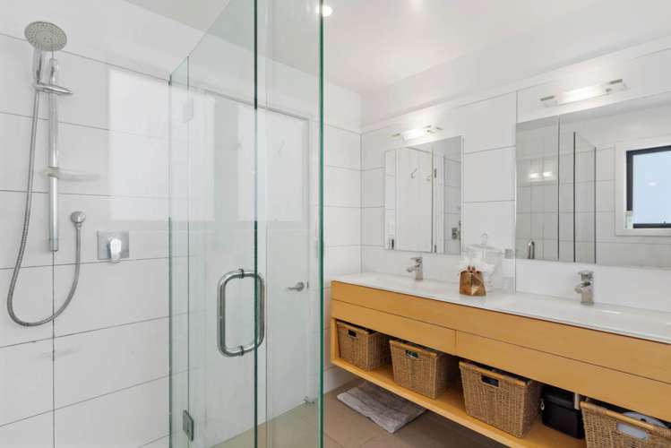 19 Clarendon Road Saint Heliers_16