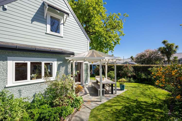 4 Seymour Avenue The Brook_18