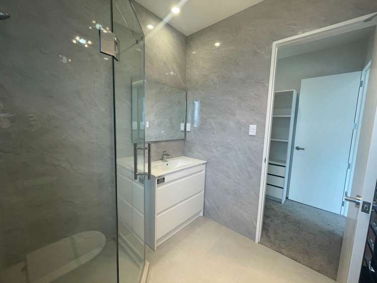 8 Hicks Road Wainui_12