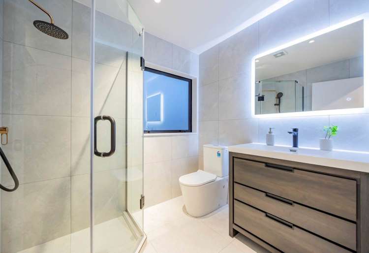 4/25 Titoki Street Te Atatu Peninsula_10