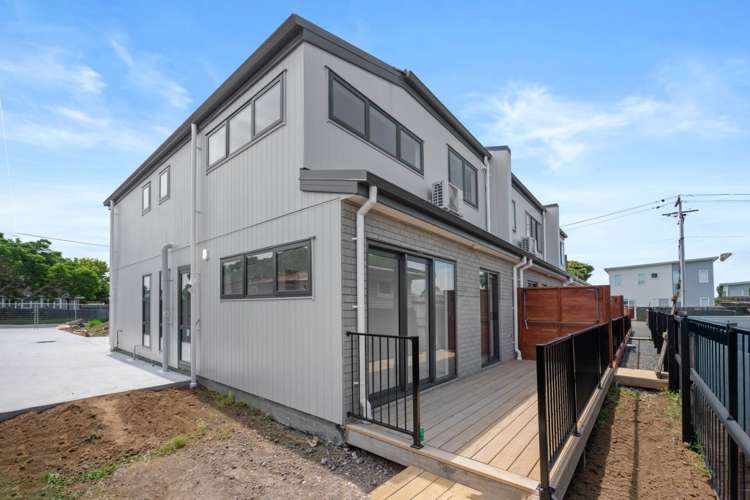 Lot 2/65 Gloucester Road Manurewa_14