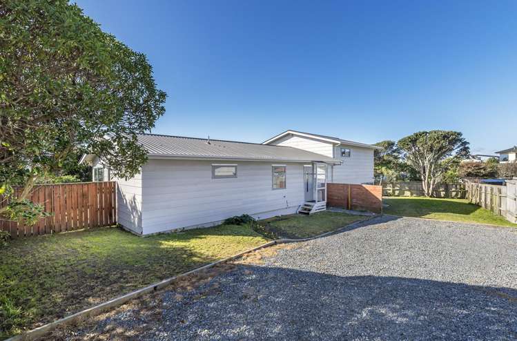 128 Pikarere Street Titahi Bay_34