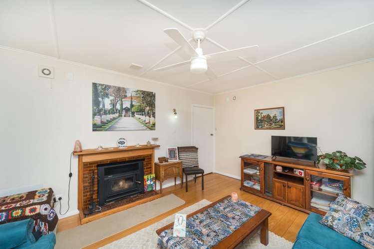18 Moheke Avenue Roslyn_11
