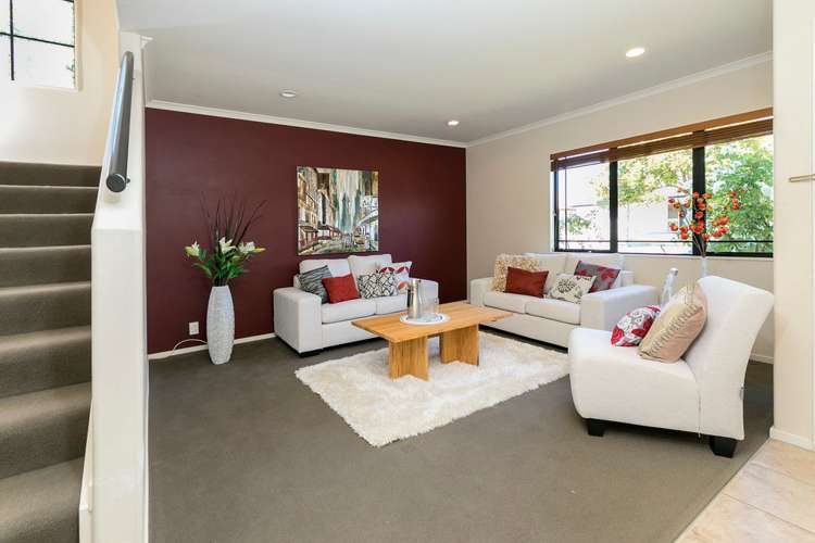 57 Carousel Crescent East Tamaki Heights_7