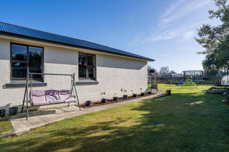 9 Russell Esplanade Otautau_18