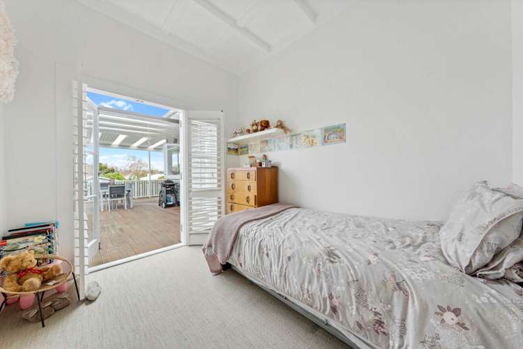 12 Fairholme Avenue Epsom_10