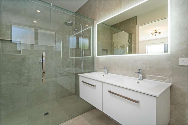 6 Awatea Drive Whitianga_23