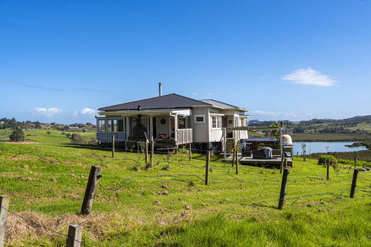 228 Petley Road Paparoa_31