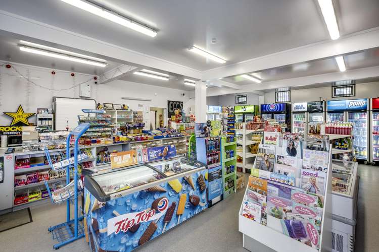 83 Shakespeare Road Bluff Hill_16