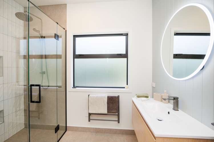 152 Pharazyn Street Feilding_11