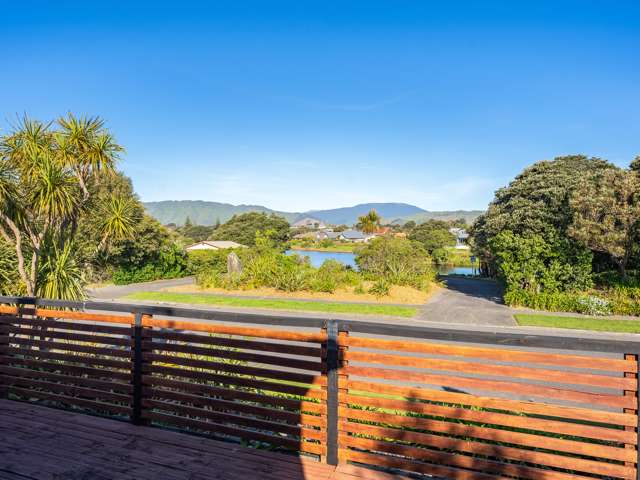 179 Tutere Street Waikanae Beach_4