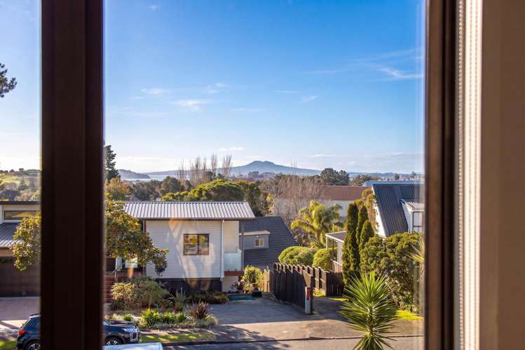 20 Dalwhinnie Parade Highland Park_3