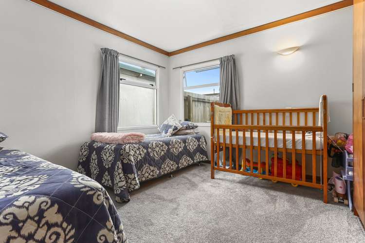 1 Pokapu Street Titirangi_14