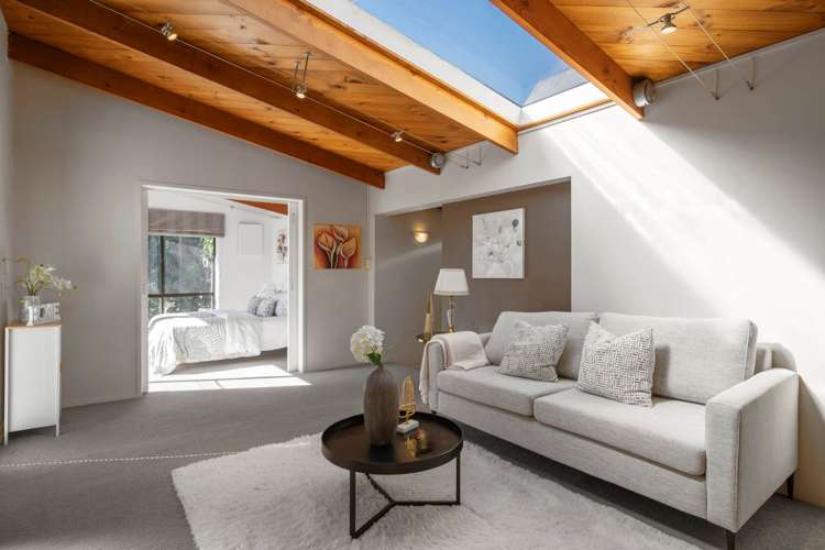 29 Colmar Road Mellons Bay_6