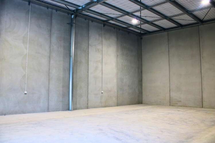 U1 and U6/26D Sheffield Street Te Rapa_6