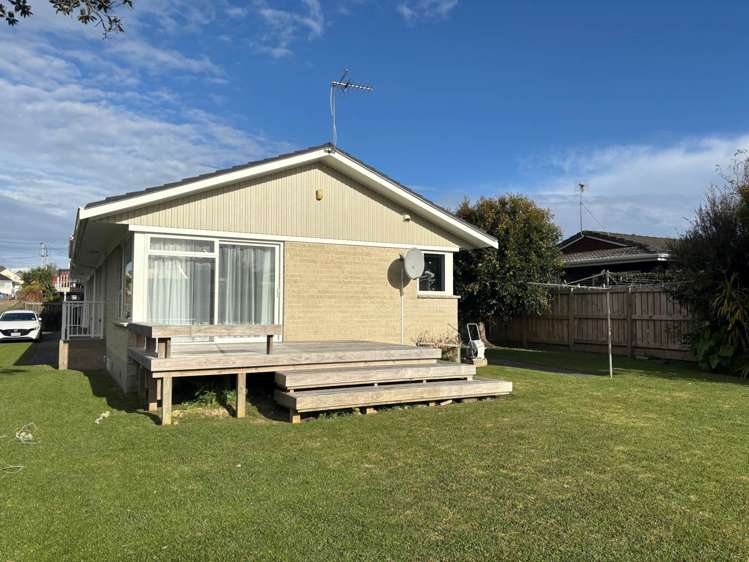 3/55 Shakespeare Road Milford_2