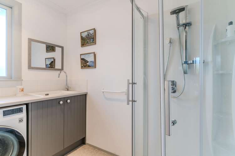 3 Dalgety Street Saint Kilda_16