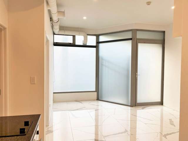 1A/30 Upper Queen Street City Centre_1