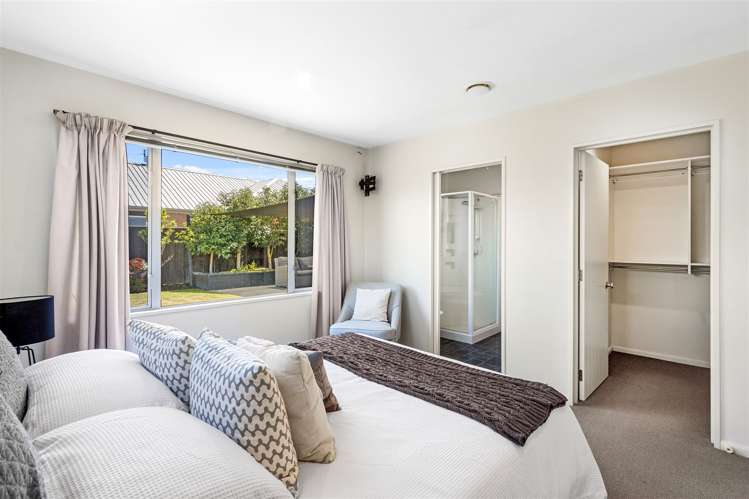 25 Beechwood Drive Northwood_12