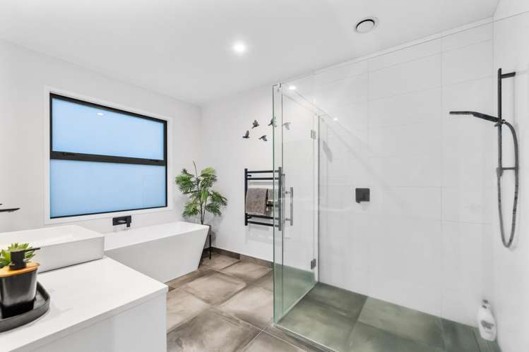 42 Oceana Drive Welcome Bay_17