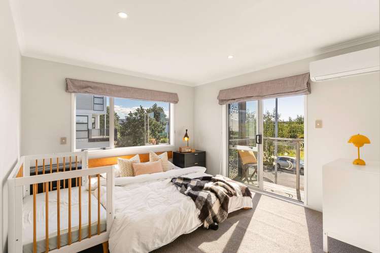 91 Glidepath Road Hobsonville_8