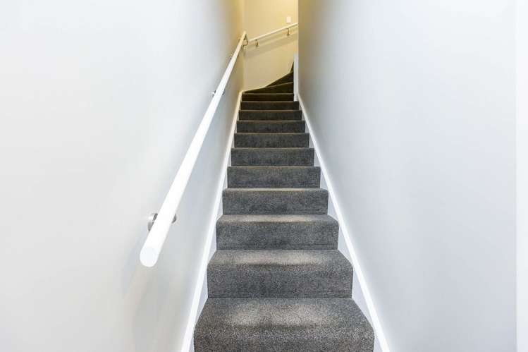 31 Ron Deal Way Epuni_9