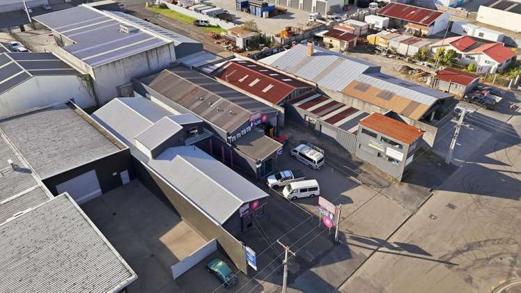 91 and 93 Riri Street Mangakakahi_14