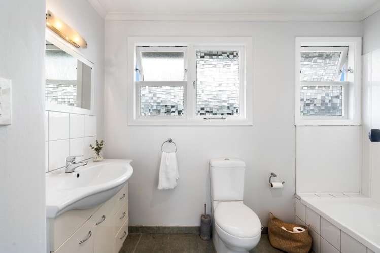 18 Galway Street Tamatea_11