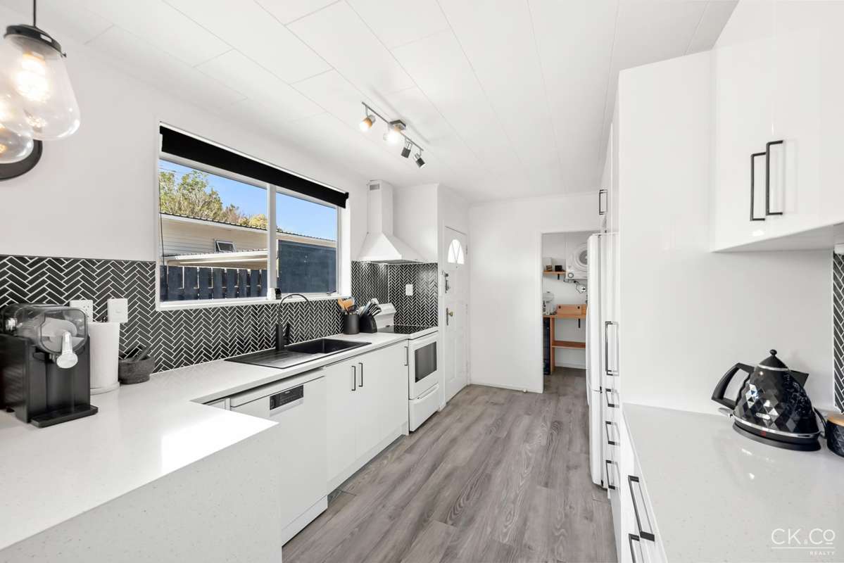 34 California Drive_2