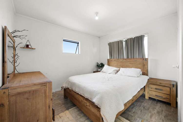 92 Shifnal Drive Randwick Park_14