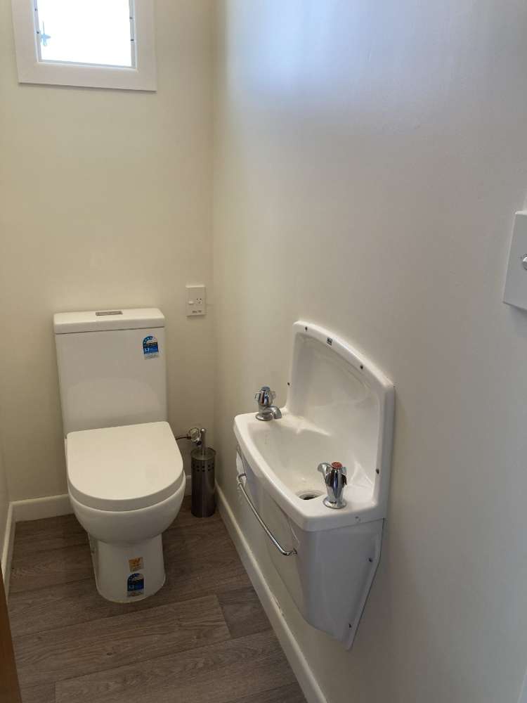 75 Mount Smart Road Onehunga_10