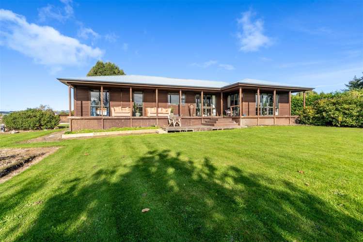 141 Mckinnon Road Gore Surrounds_39