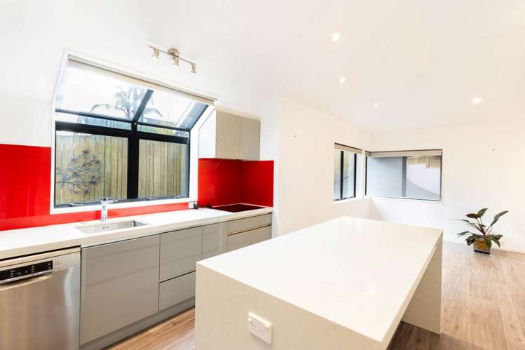 2/33 Mcarthur Avenue Saint Heliers_5