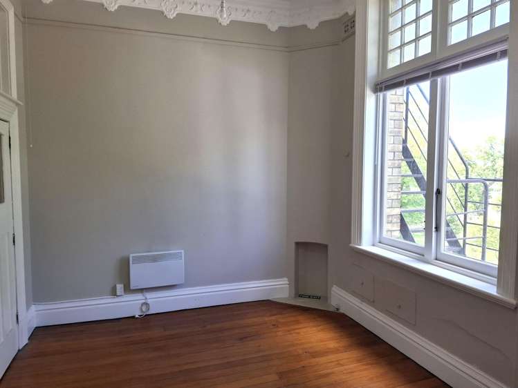 Room 2/Level 2, 1 Dowling Street Dunedin_5