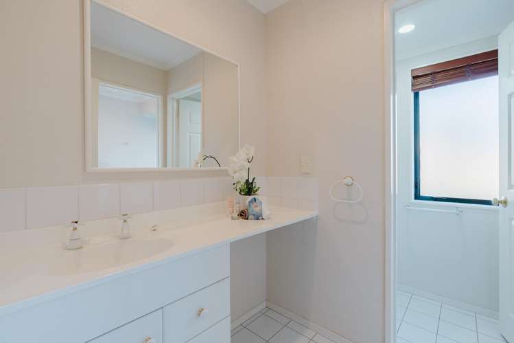 281 Grandview Road Western Heights_15