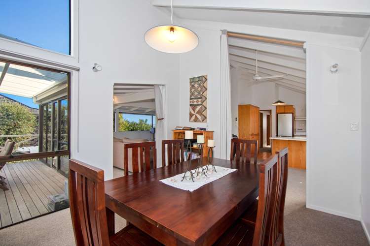 1309 Whangaparaoa Road Army Bay_8