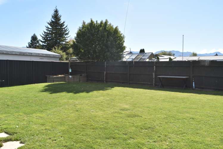 24 Maryburn Road Twizel_15