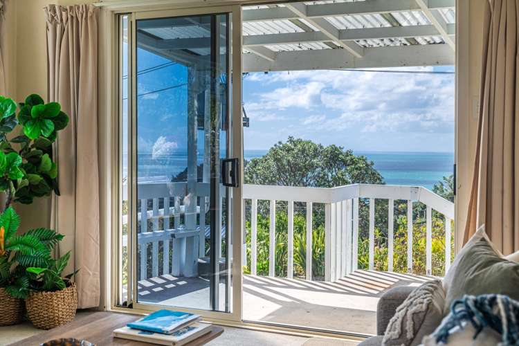 2 Coromandel Road Oneroa_1