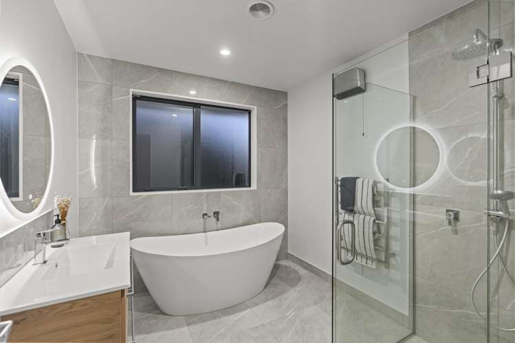 1 Agathis Crescent Wigram_10