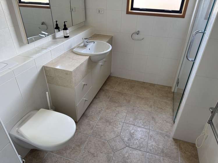 C/32 Devore Street Saint Heliers_13
