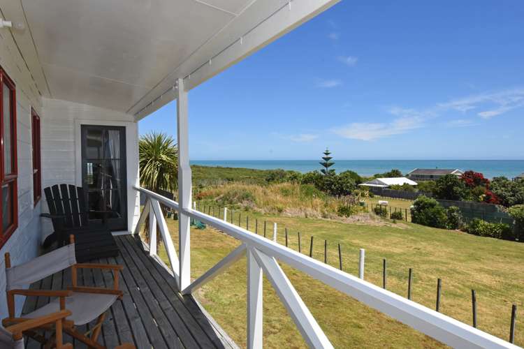 10 Te Miha Crescent Cape Palliser_13