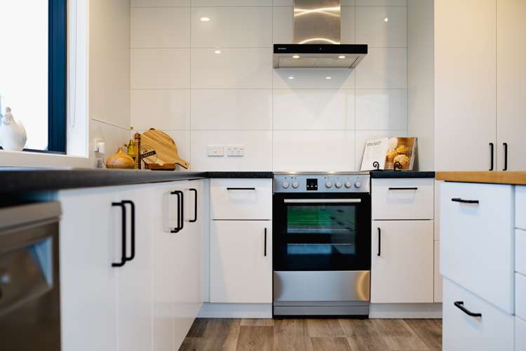 94 Main Road Fairfield_5