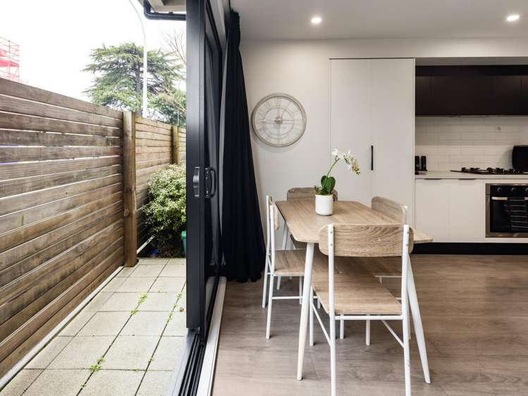 1/182 London Street Hamilton Central_10