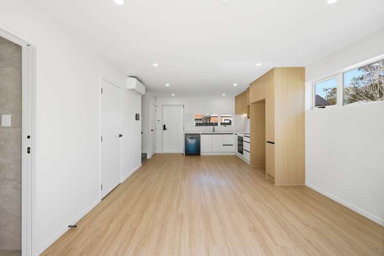 65C Kiwi Road_5