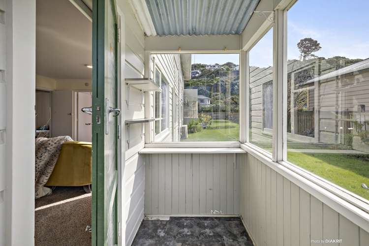 7/139 Queens Drive Lyall Bay_9