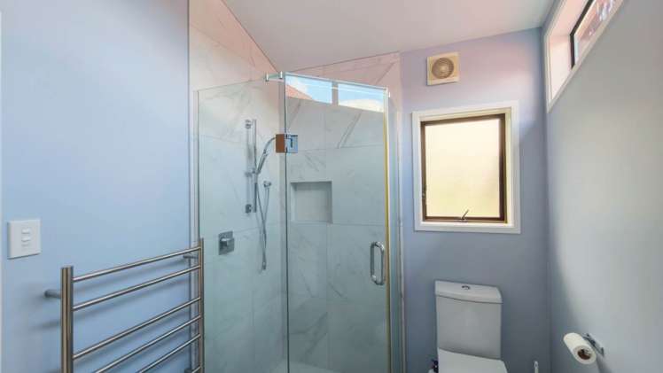 2 Crown Hill Close Forrest Hill_12